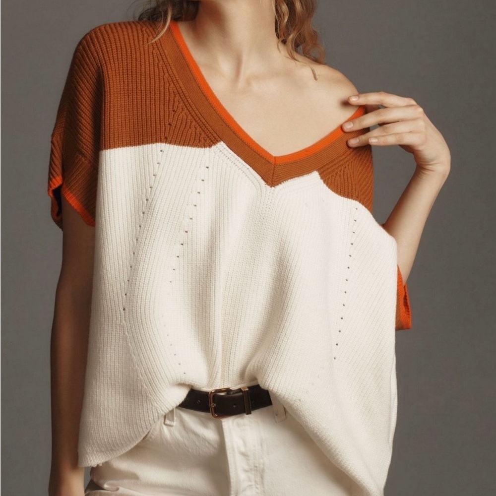 Women's V-Neck Color Block Sweater - Picture 5 of 8